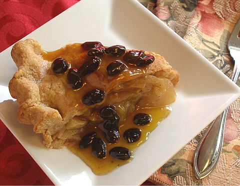 Tiana Fairtrade Organics Raw Cake with Raisin Sauce Recipe